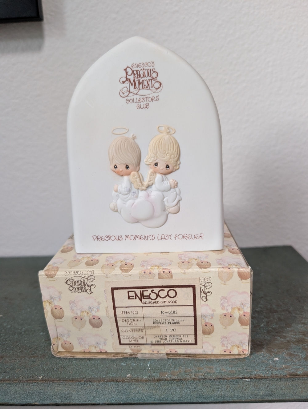 Precious Moments Collectors Club Plaque~Precious Moments Last Forever~E0102 Box